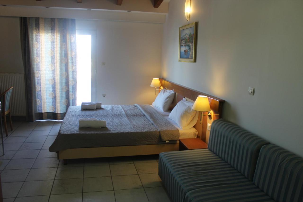 Le Chris Central Apartments Réthimno Kültér fotó