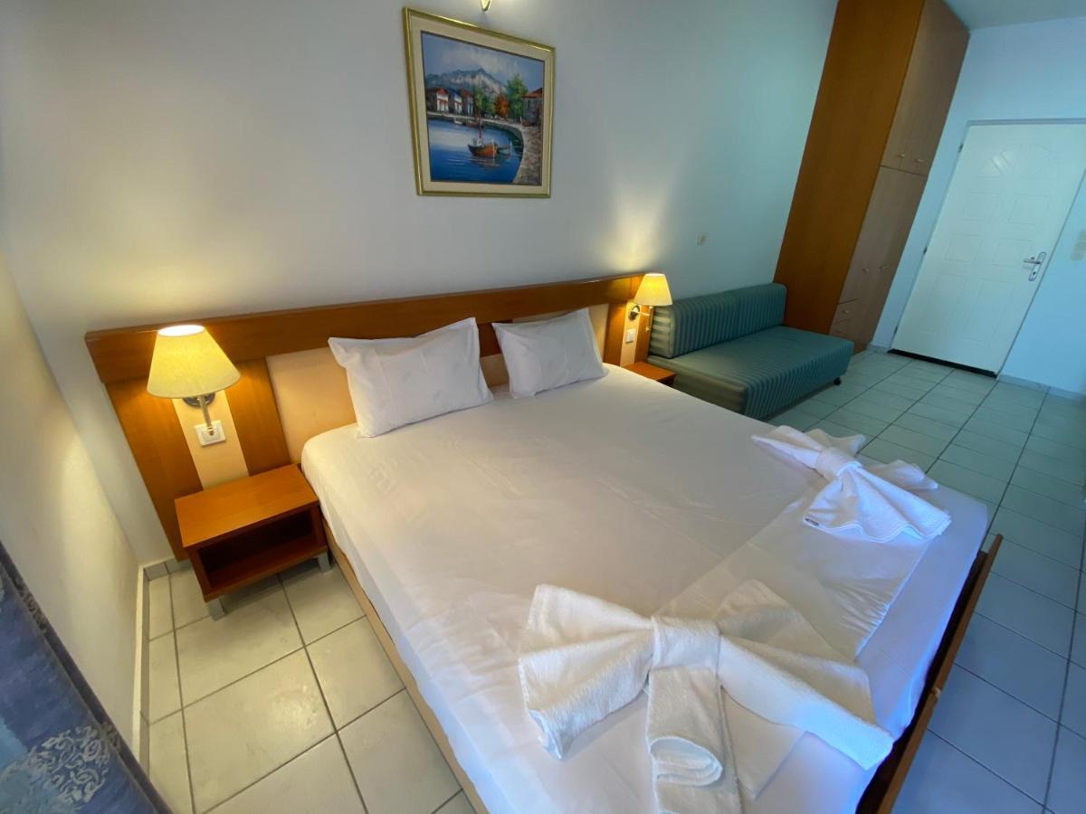 Le Chris Central Apartments Réthimno Kültér fotó